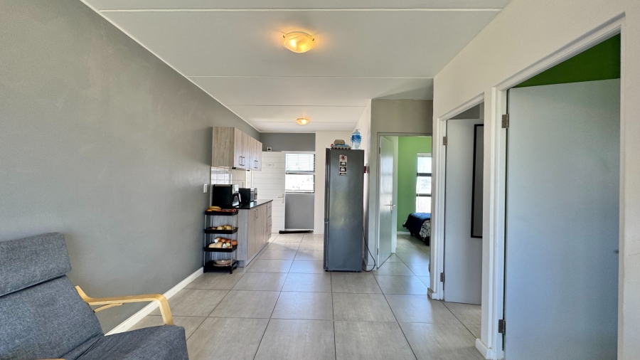 2 Bedroom Property for Sale in Aan de Wijnlanden Western Cape